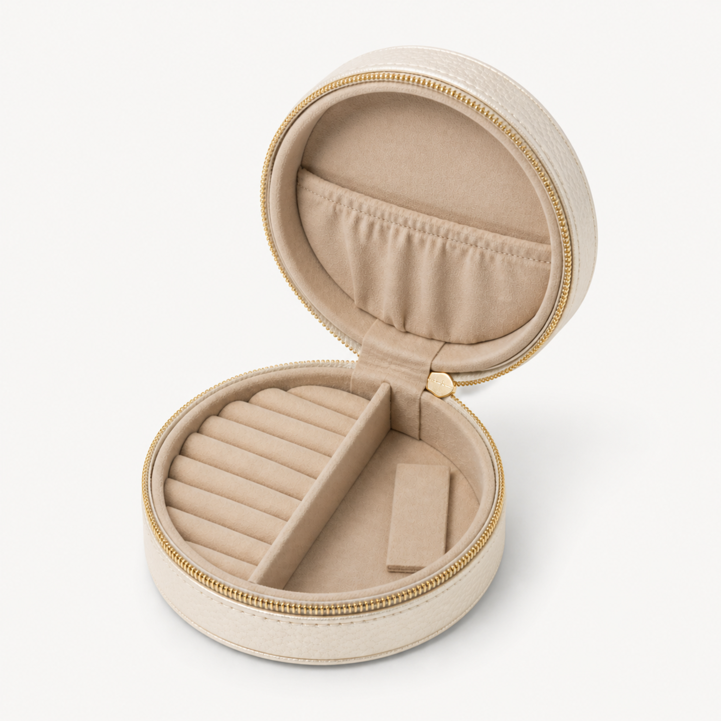 GOLD ROUND QUILTED JEWELRY CASE — open